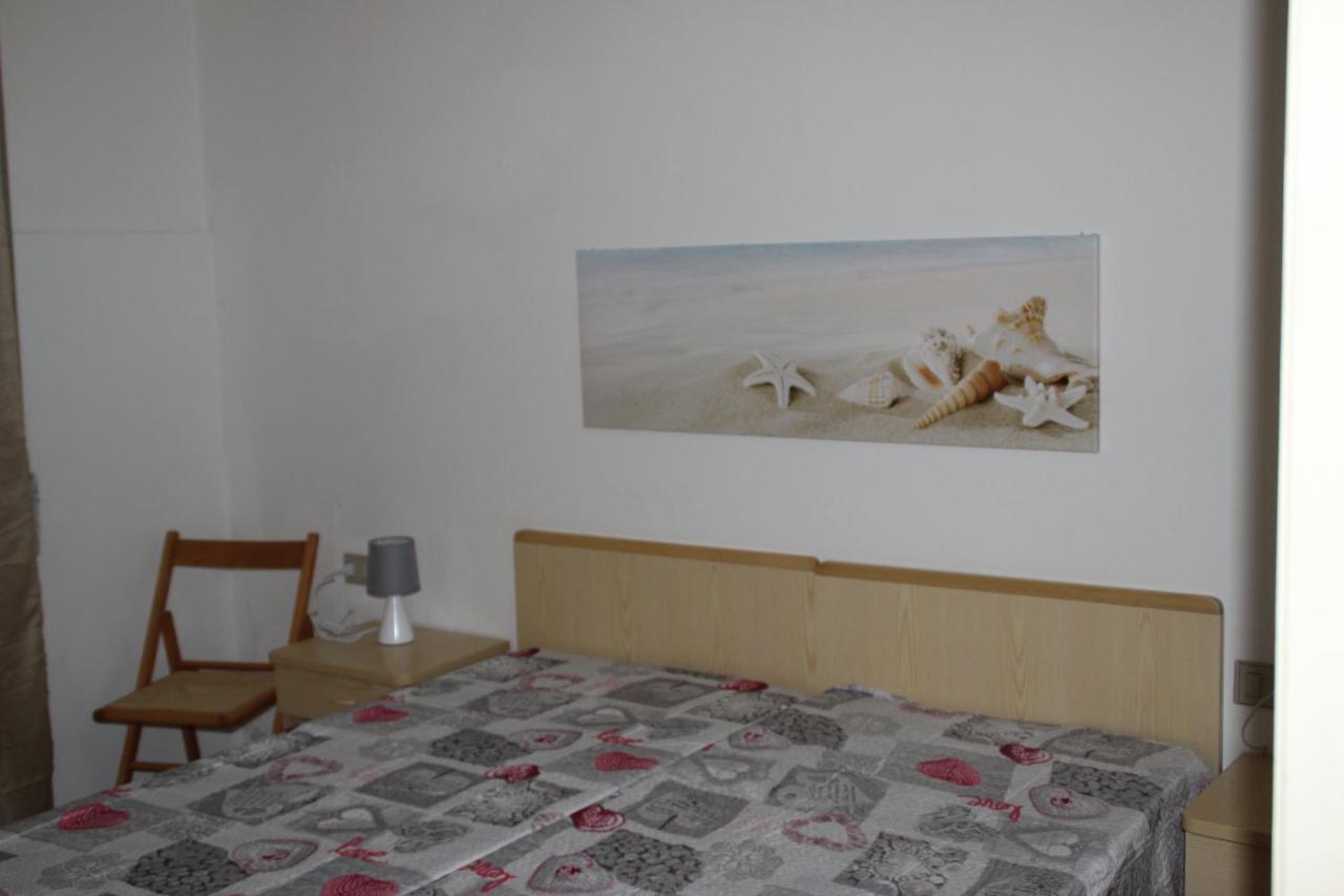Borgo Spiaggia Vista Mare Isola Rossa Kültér fotó