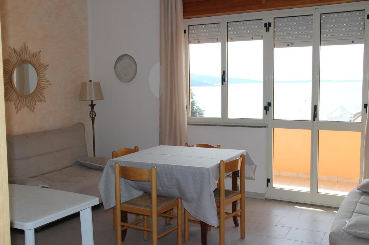 Borgo Spiaggia Vista Mare Isola Rossa Kültér fotó