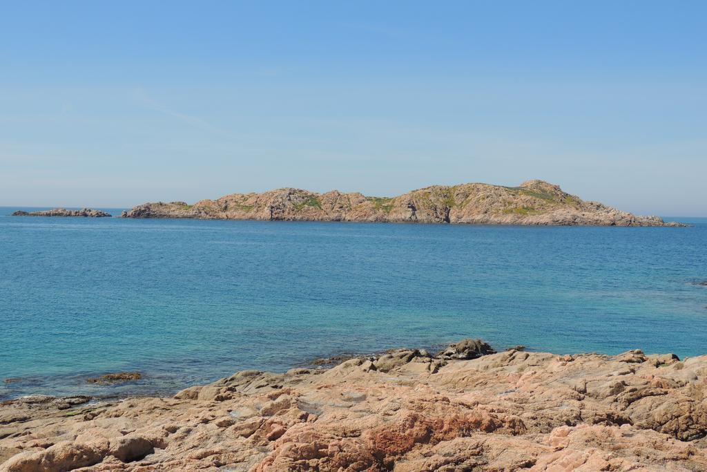 Borgo Spiaggia Vista Mare Isola Rossa Kültér fotó